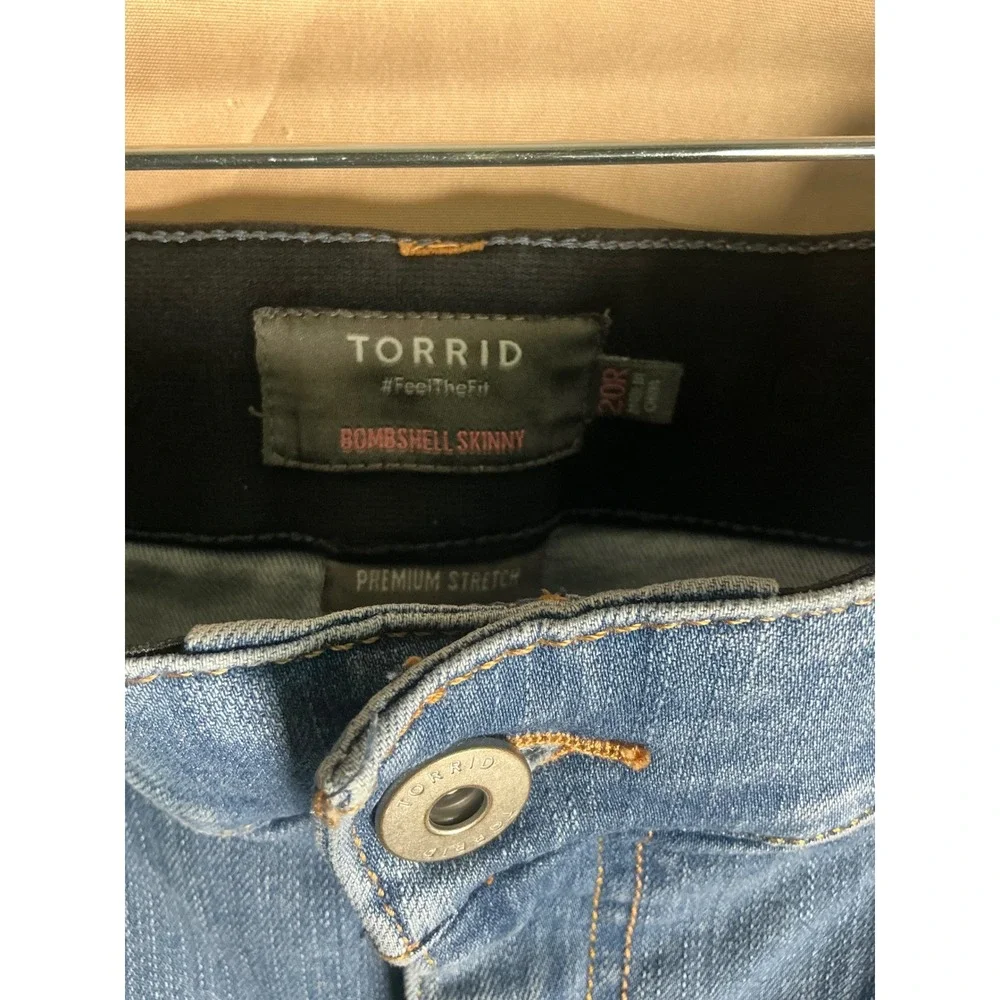 torrid bombshell skinny